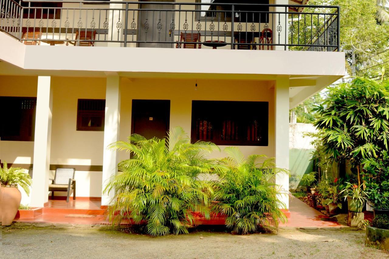 Sunny Lanka Guest House Матара Экстерьер фото