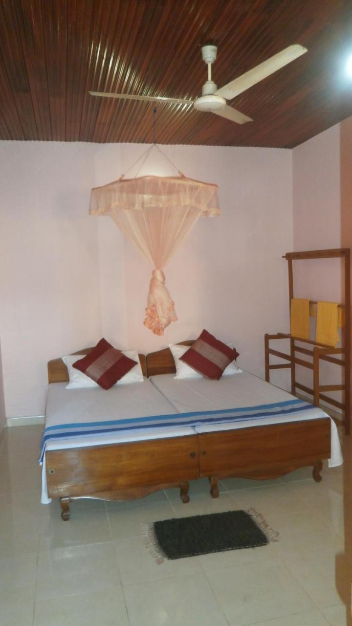 Sunny Lanka Guest House Матара Экстерьер фото